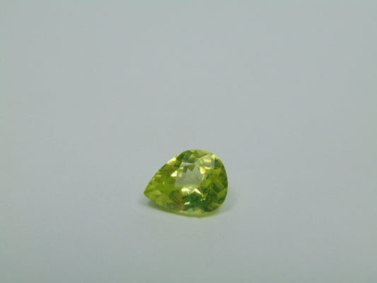 2.05ct Chrysolite 9x7mm