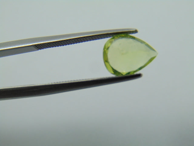 2.05ct Chrysolite 9x7mm