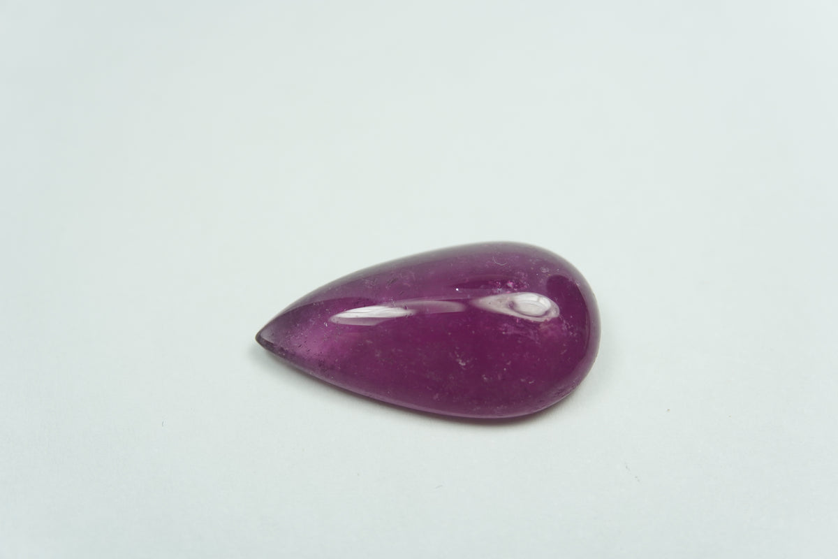 13.20ct Tourmaline cabochon 23x13mm