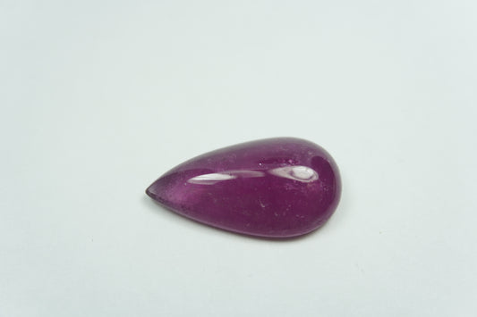 13.20ct Tourmaline cabochon 23x13mm