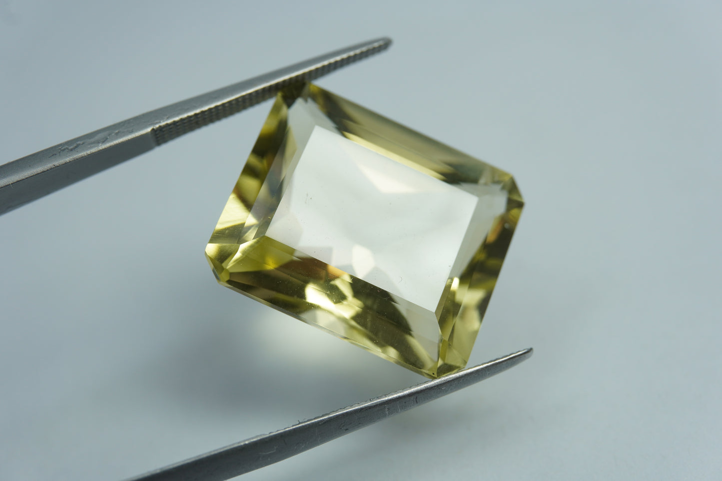 19.80ct Green gold 19x16mm