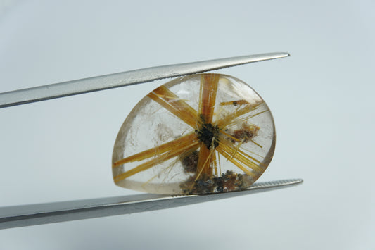 19ct Rutile star 23x16mm