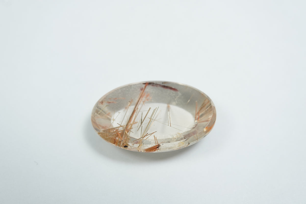 13ct Quartz with inclusion 21x13mm