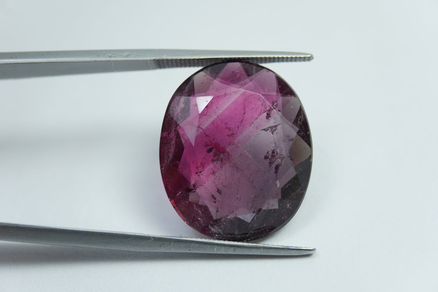 17.55ct Tourmaline bicolor 20x17mm