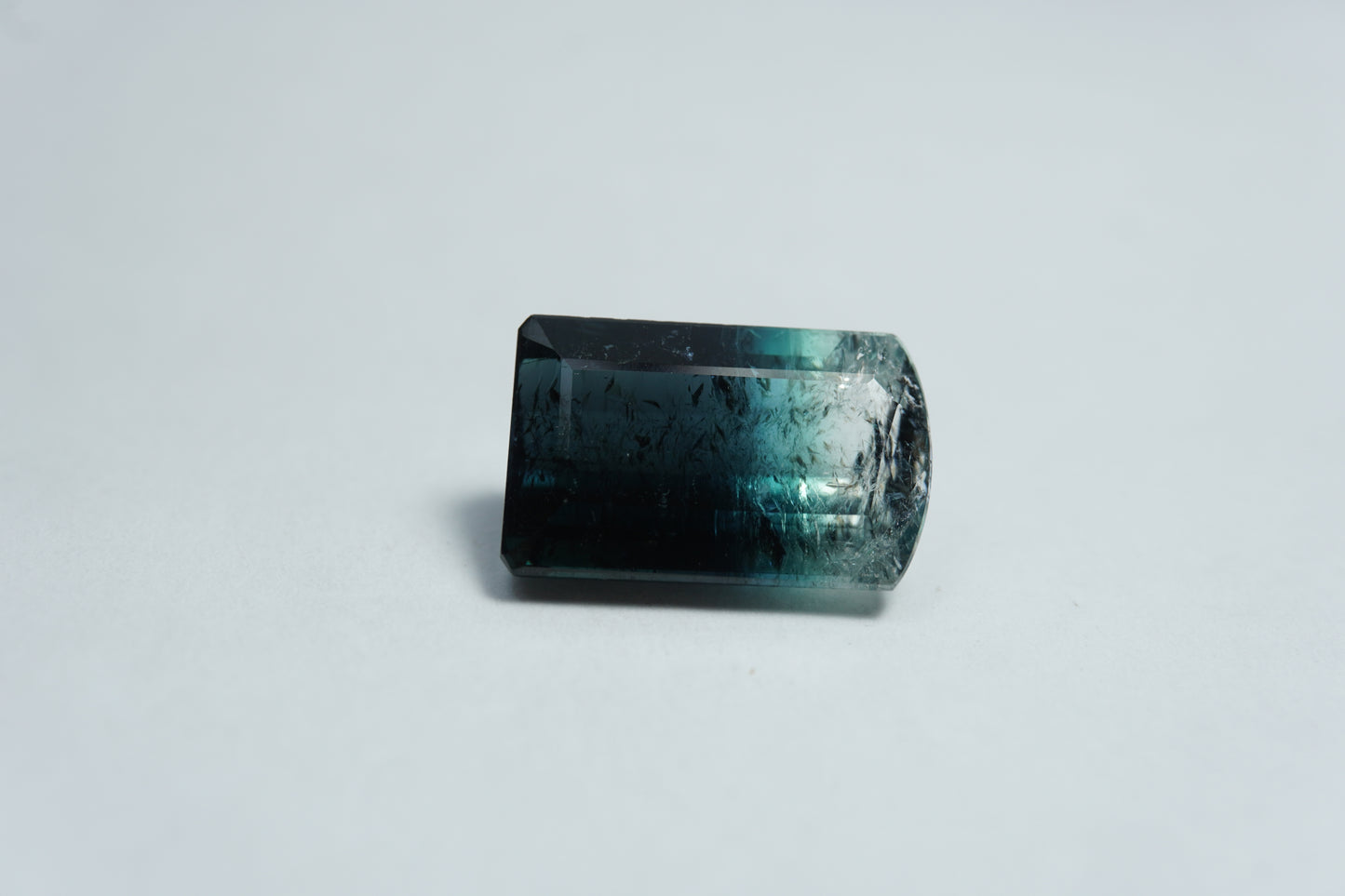 8.60ct Tourmaline bicolor 14x9mm