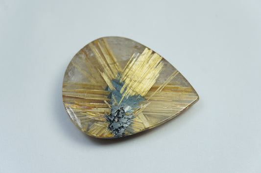 50.15ct Rutile 33x27mm