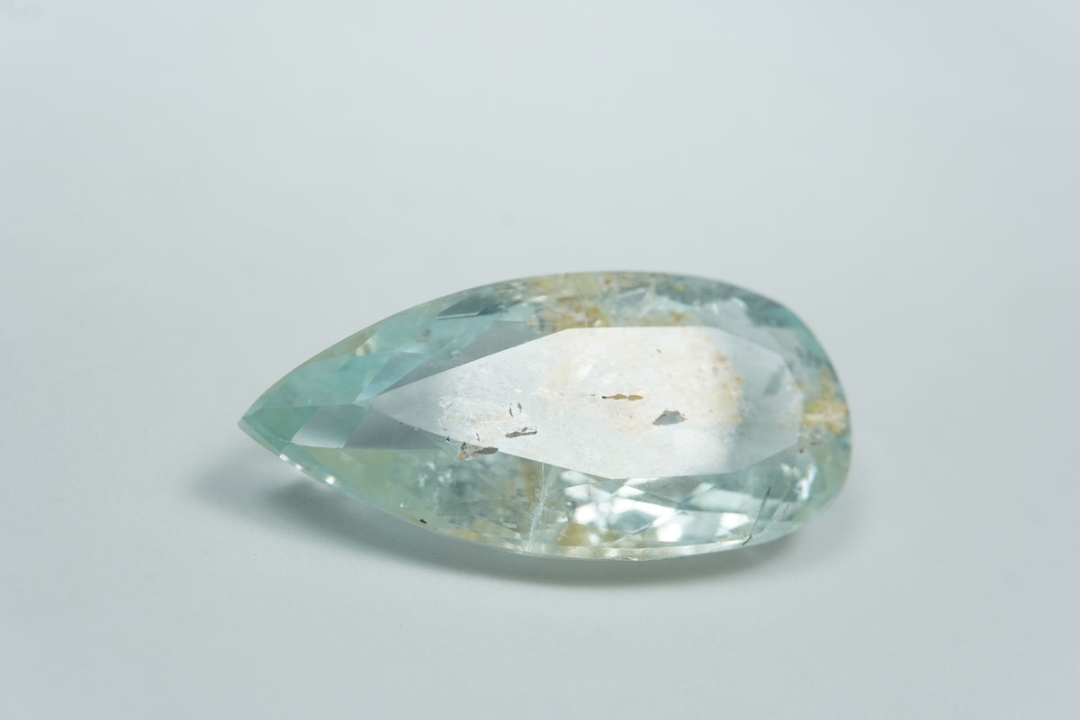 27.35ct Aquamarine with inclusion 33x16mm