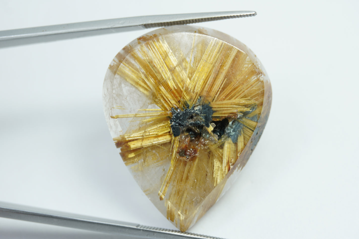50.15ct Rutile 33x27mm