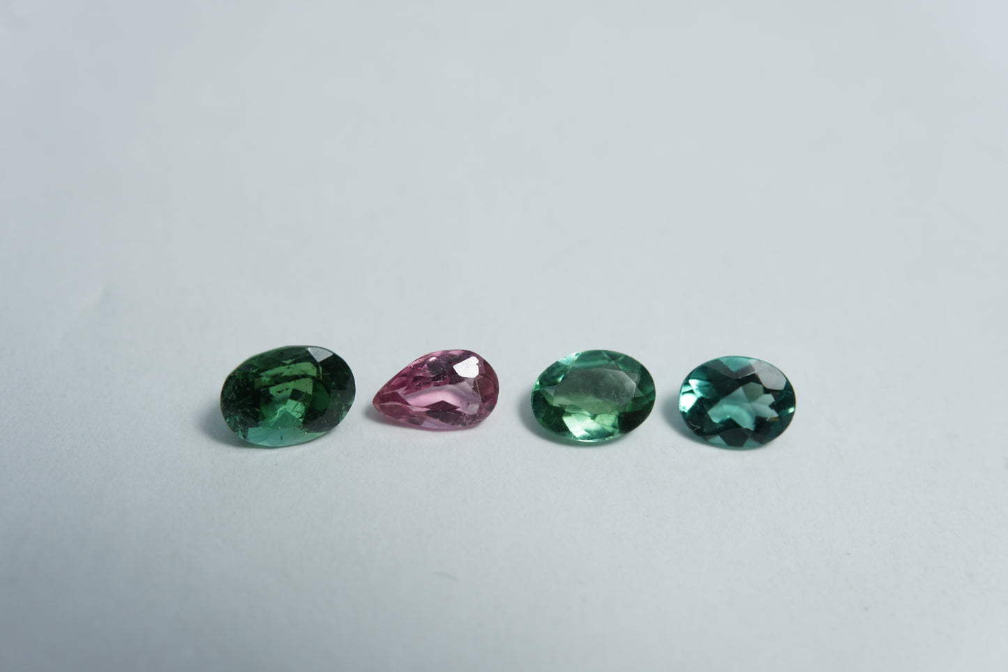 1.68ct Tourmaline mix 5x4mm / 5.5x4mm / 6x4.5mm / 6x3.5mm