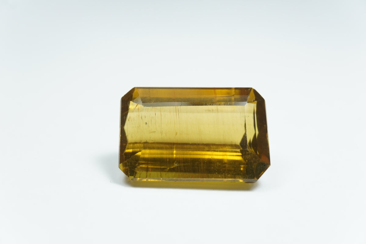 35.24ct Apatite 22x15mm