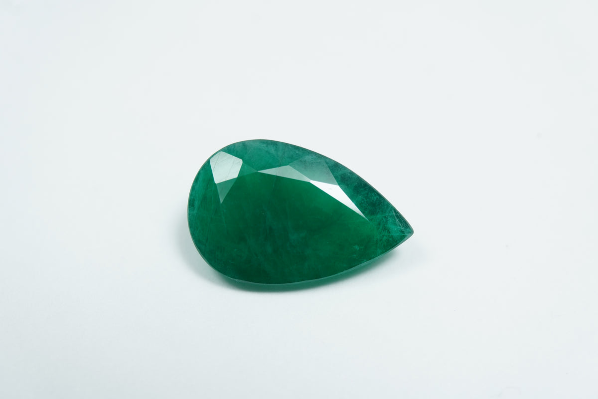 6.47ct Emerald 17.5x11mm