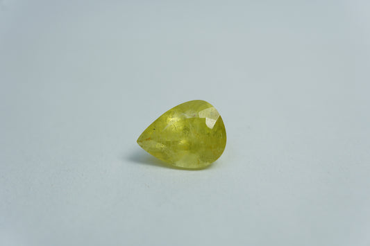 3.87ct Chrysolite 11x8mm