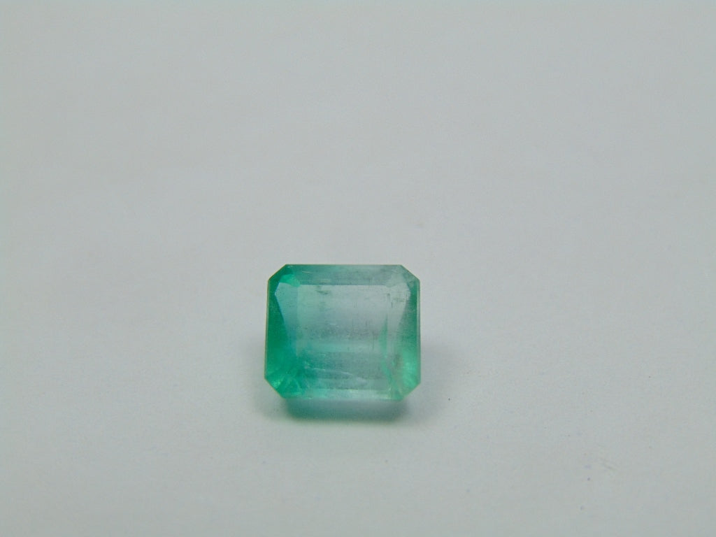 2.80ct Emerald Bicolor 8mm