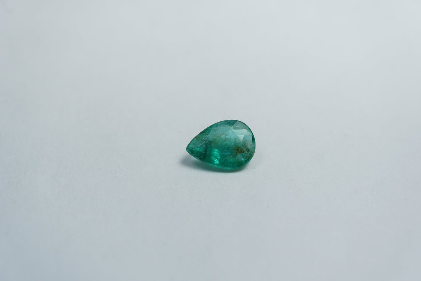 0.60ct Emerald 7x5mm
