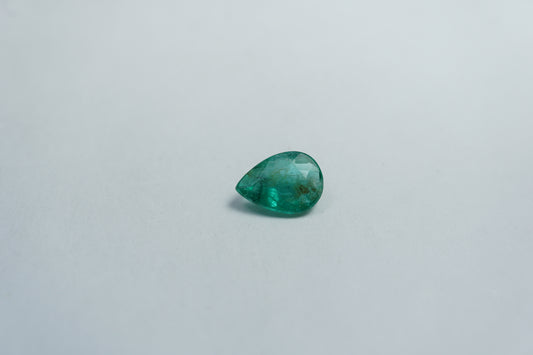 0.60ct Emerald 7x5mm