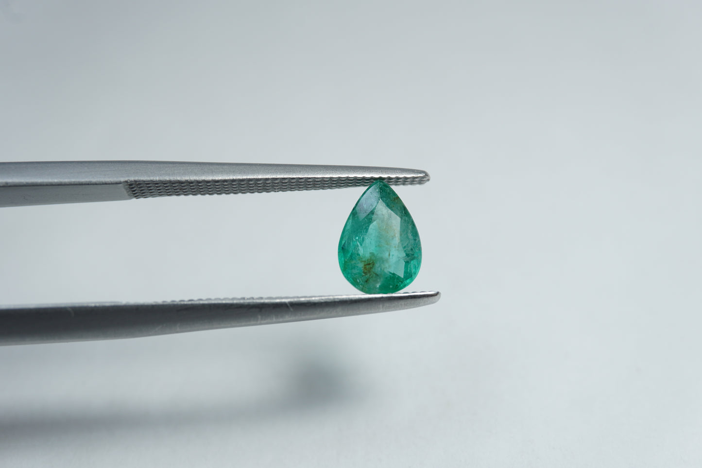0.60ct Emerald 7x5mm