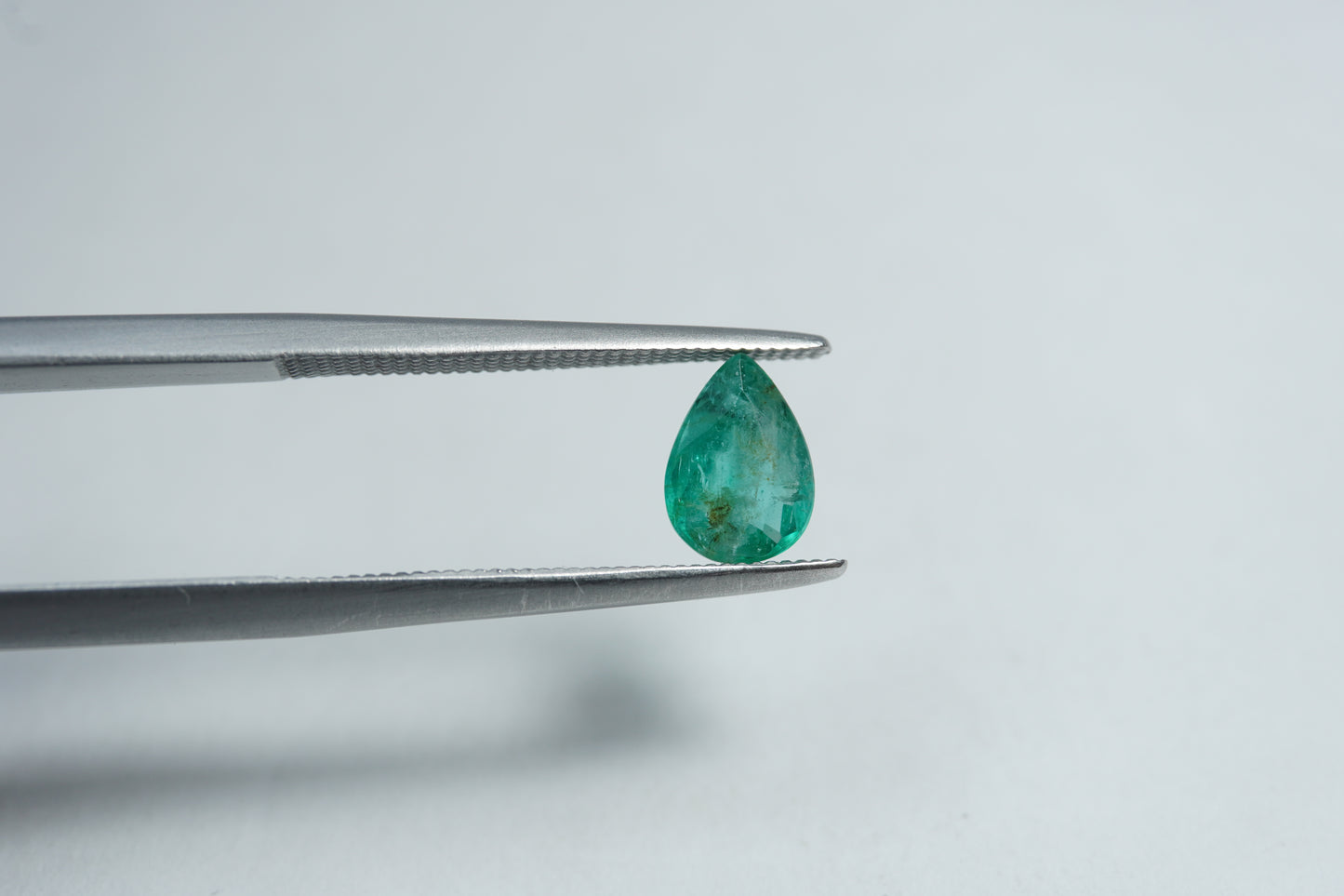 0.60ct Emerald 7x5mm