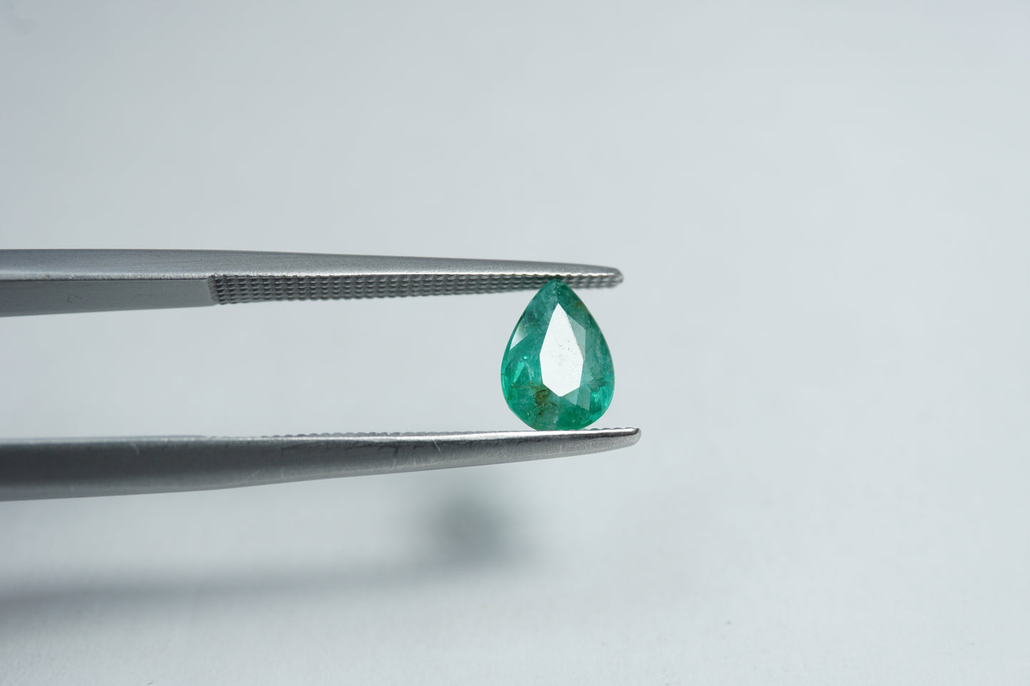 0.60ct Emerald 7x5mm