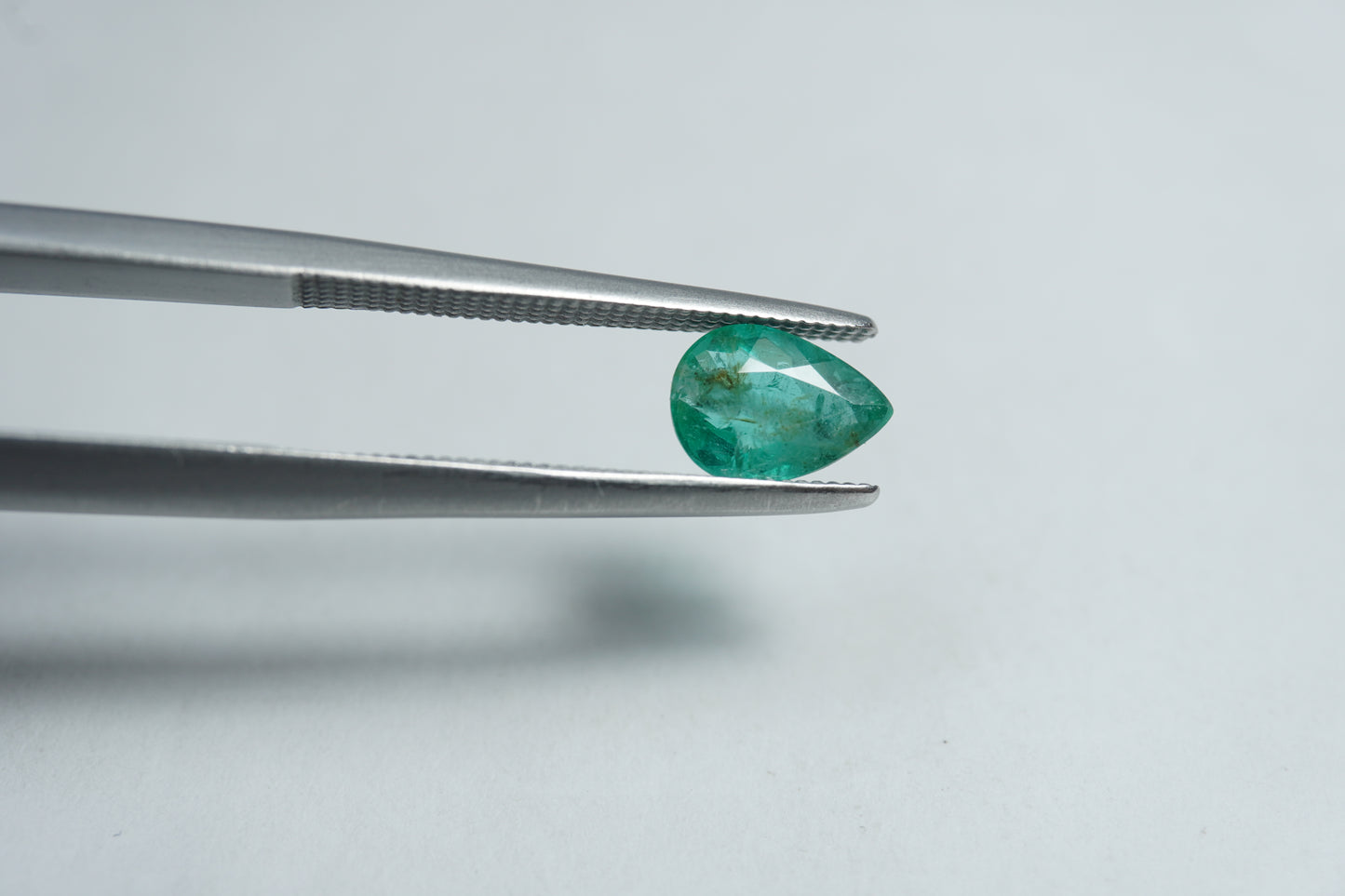 0.60ct Emerald 7x5mm