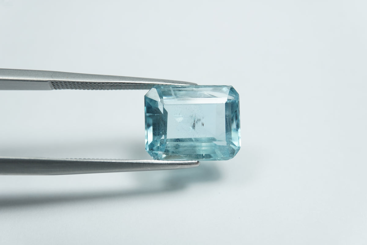 5.93ct Aquamarine 12x9.5mm