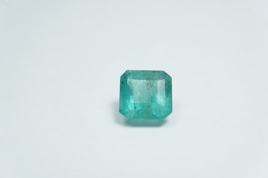 2.54ct Emerald 8mm