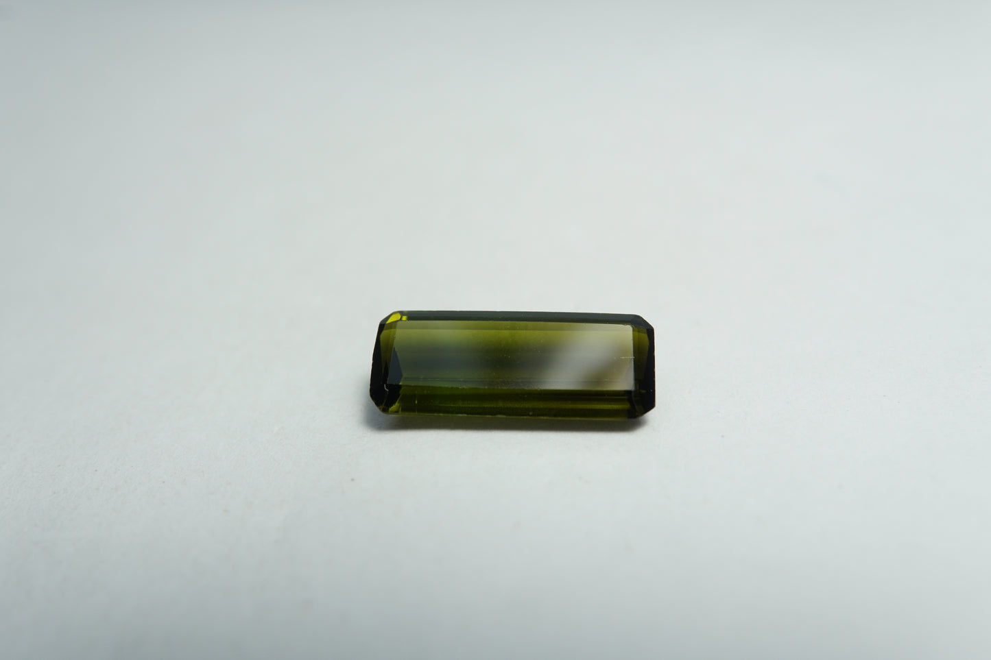 2.75ct Tourmaline 14x6mm