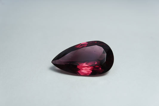 6.50ct Rhodolite 17x10mm