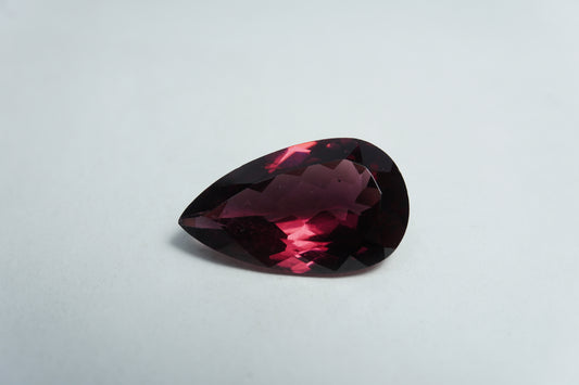 6.50ct Rhodolite 17x10mm