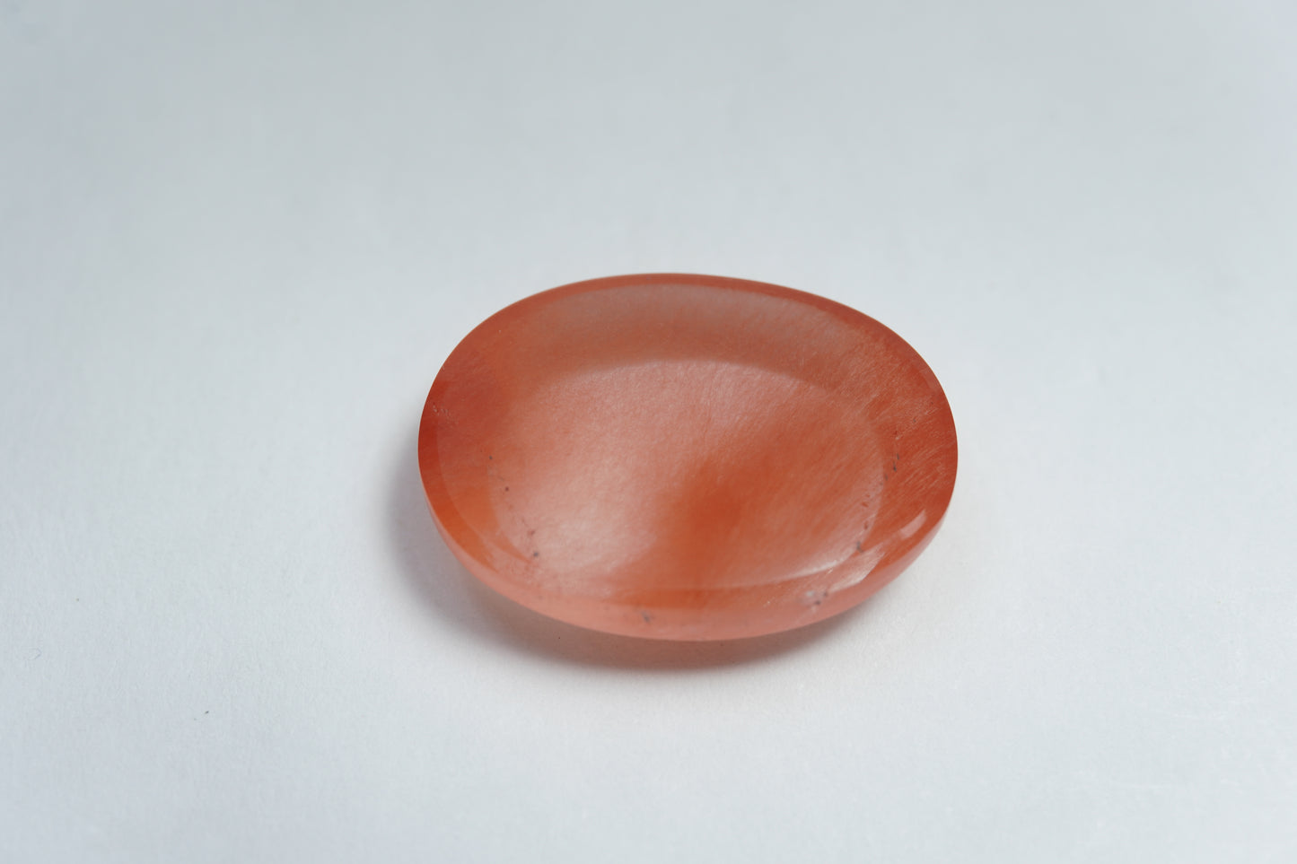 16.70ct Quartz with inclusion 21x15mm