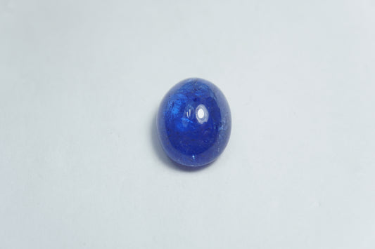 8.20ct Tanzanite cabochon 13x10mm