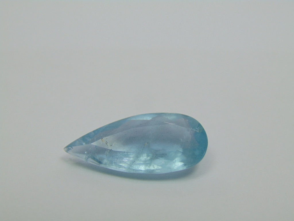 13.65ct Aquamarine 27x12mm