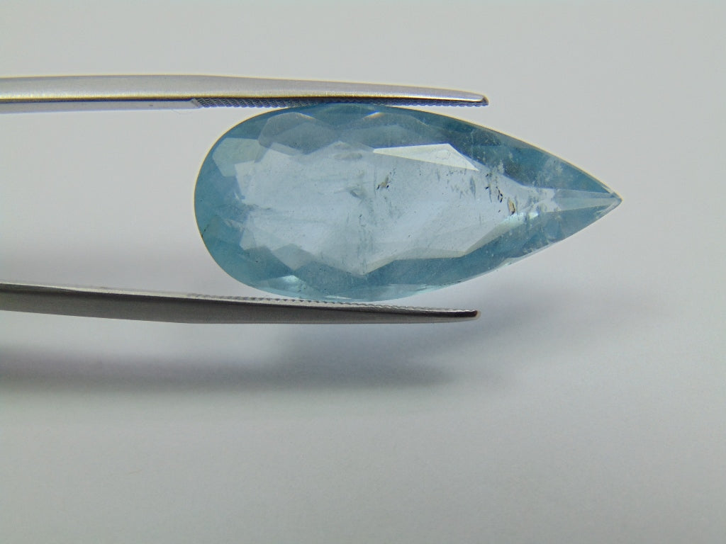 13.65ct Aquamarine 27x12mm