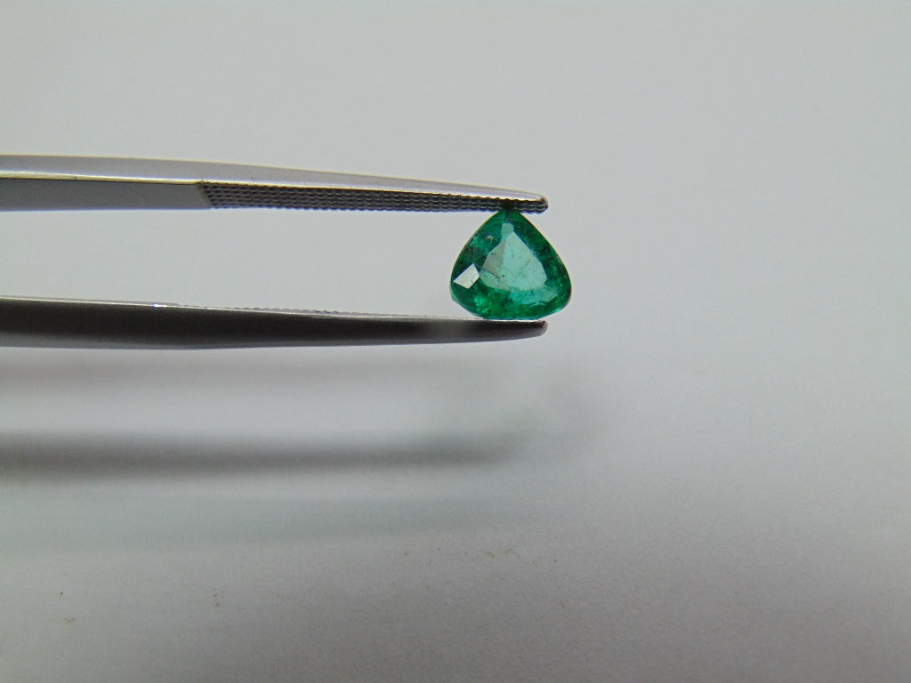 0.87ct Emerald 6mm