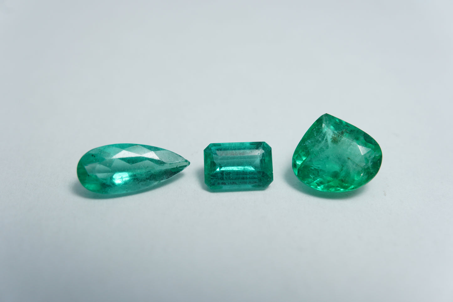 2.60ct Emerald 10x4.5mm / 8x7.5mm / 6x4mm