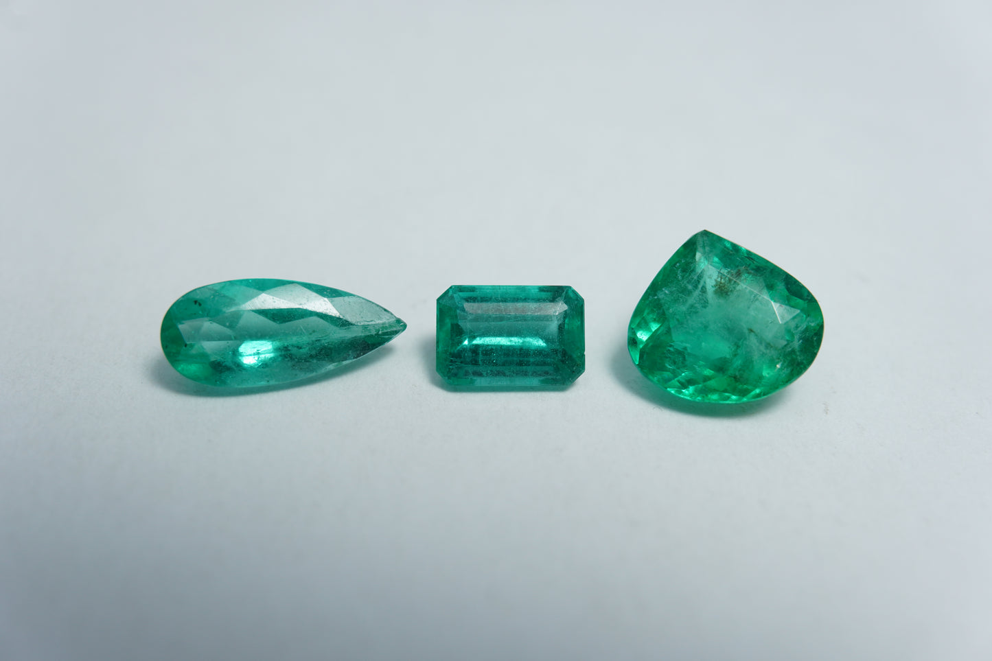 2.60ct Emerald 10x4.5mm / 8x7.5mm / 6x4mm