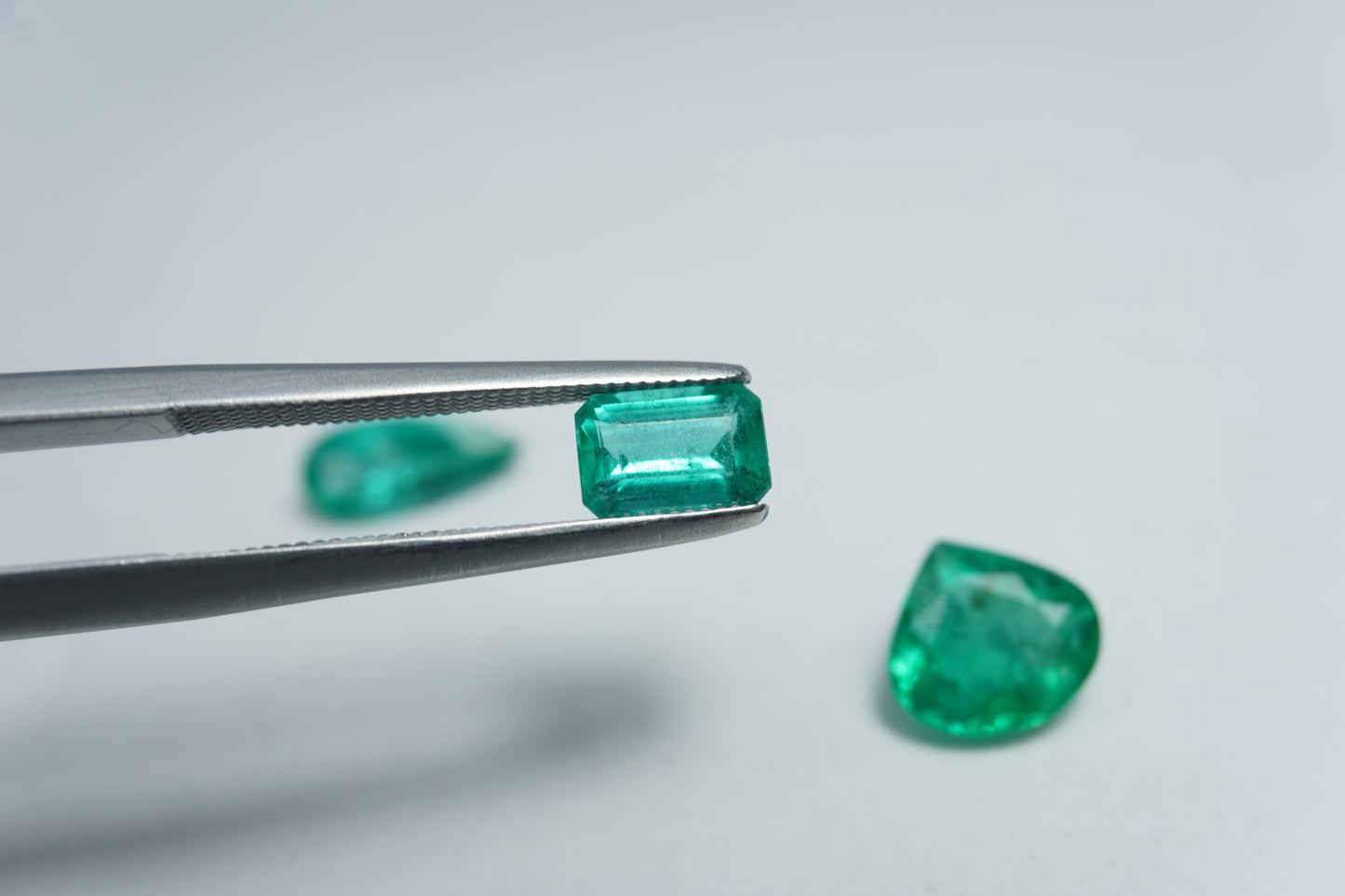 2.60ct Emerald 10x4.5mm / 8x7.5mm / 6x4mm