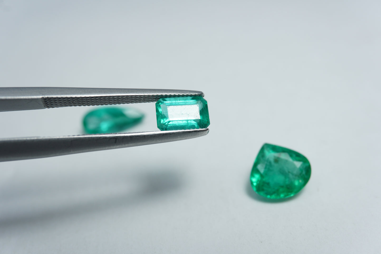 2.60ct Emerald 10x4.5mm / 8x7.5mm / 6x4mm