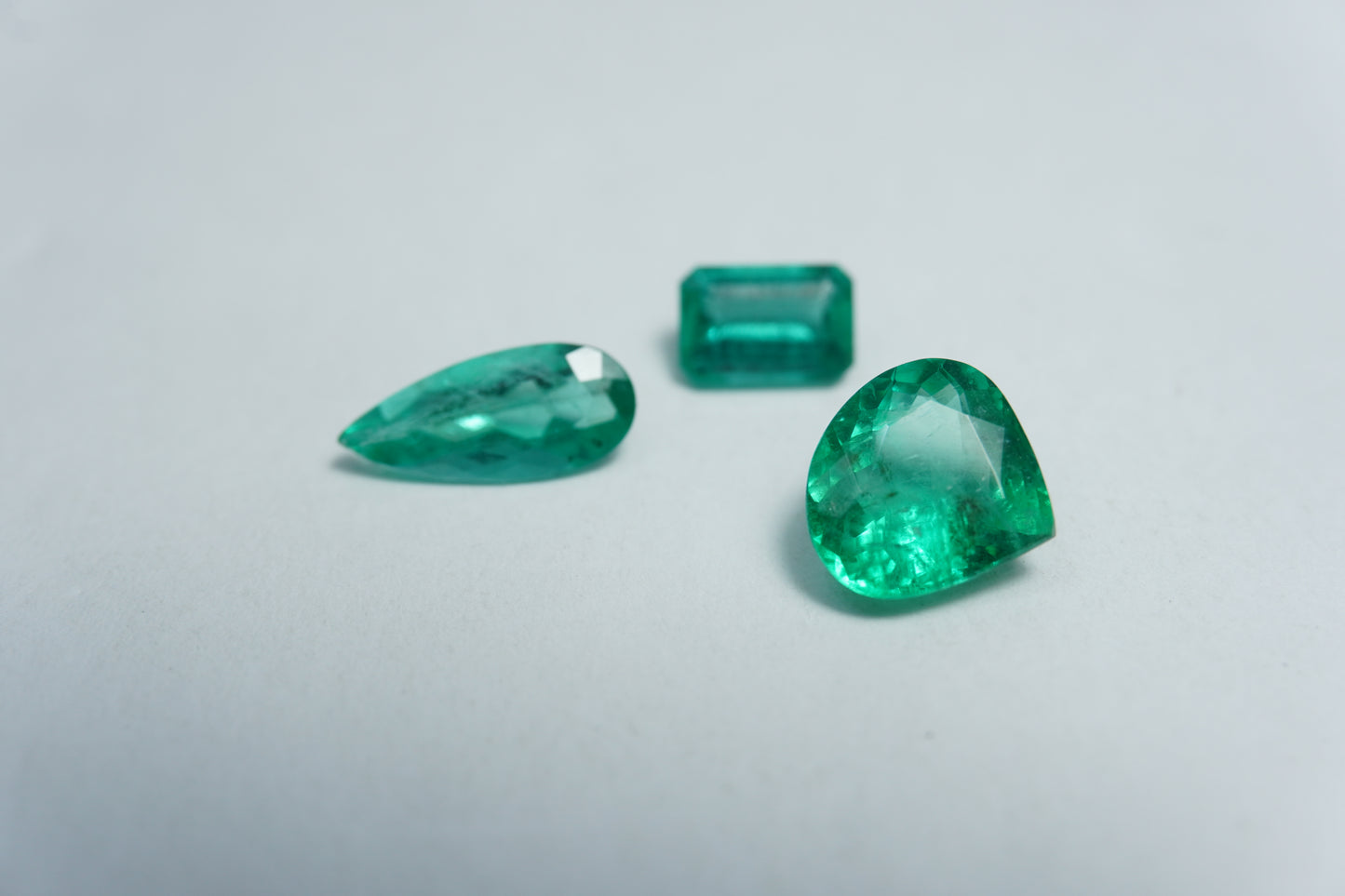 2.60ct Emerald 10x4.5mm / 8x7.5mm / 6x4mm