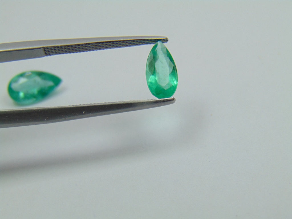 1.92ct Emerald 10x6mm 9x5mm