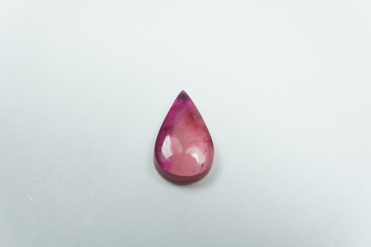 1.67ct Tourmaline cabochon 11x6.5mm