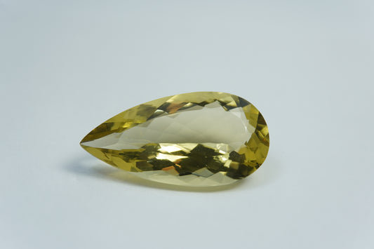 17.25ct Green gold 26x14mm