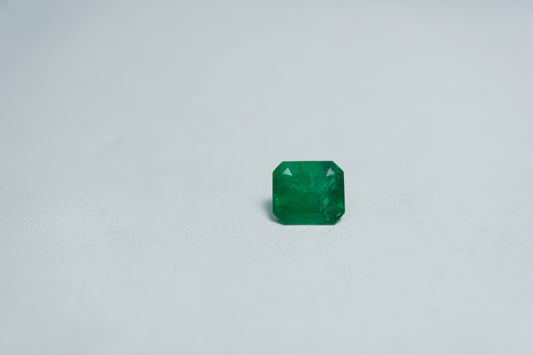 0.82ct Emerald 6mm