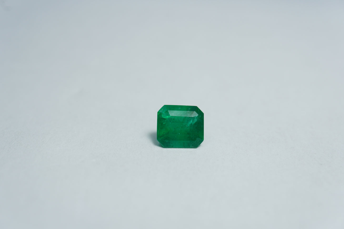0.82ct Emerald 6mm