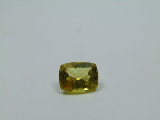 3.85ct Chrysolite 10x8mm