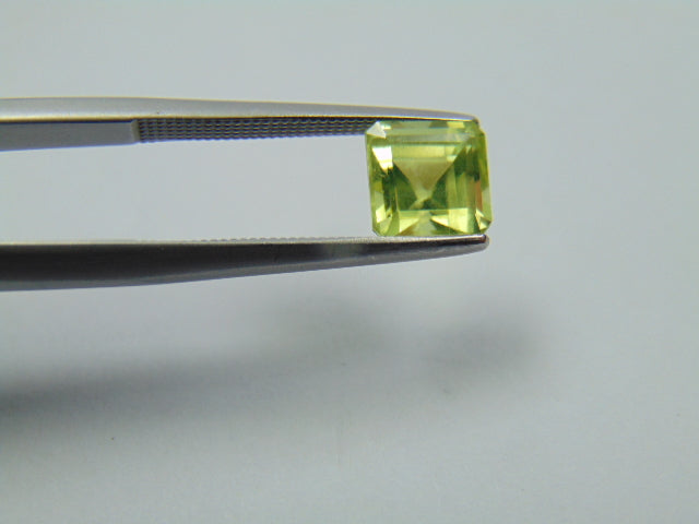 1.89ct Chrysolite 6mm