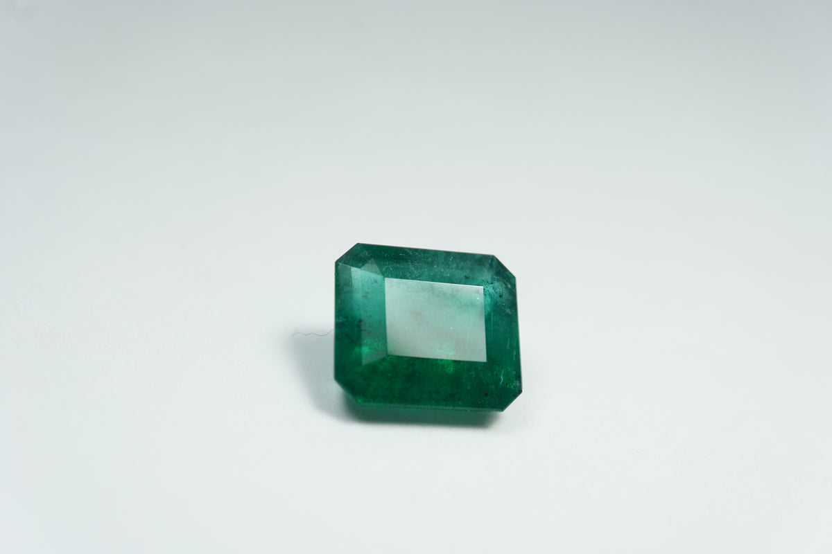 3.37ct Emerald 10x8mm