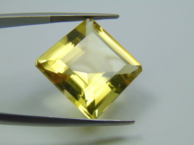 29.40ct Green Gold 20x19mm