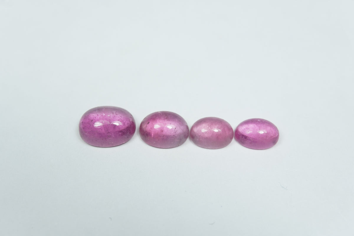 5.78ct Tourmalines cabochon 9x7mm / 8x6mm / 7x5mm / 7x5mm