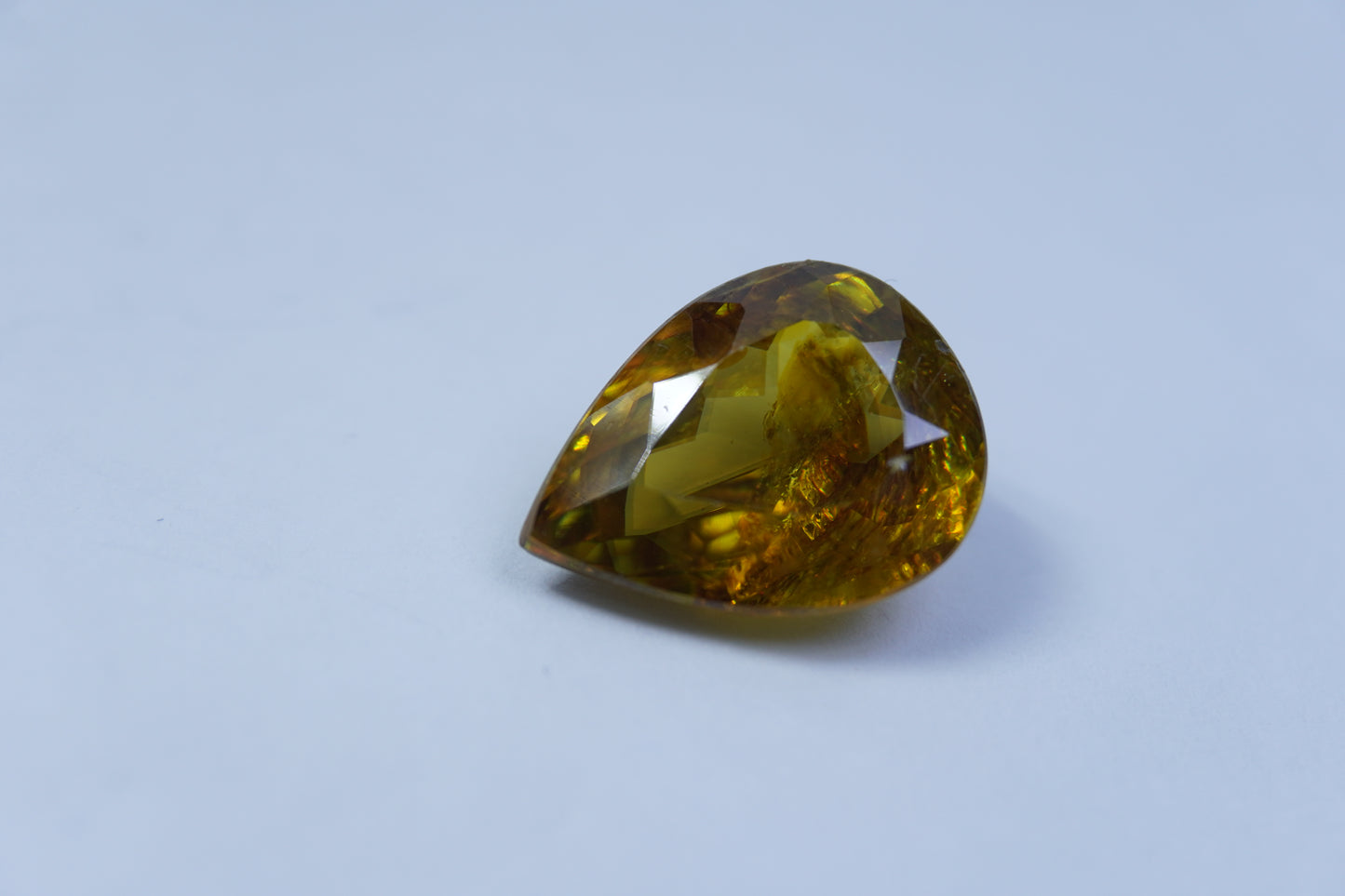 7.90ct Sphene 15x12mm