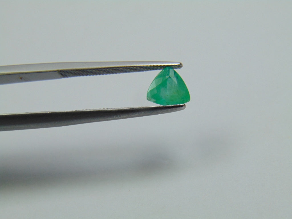 0.68ct Emerald 6mm